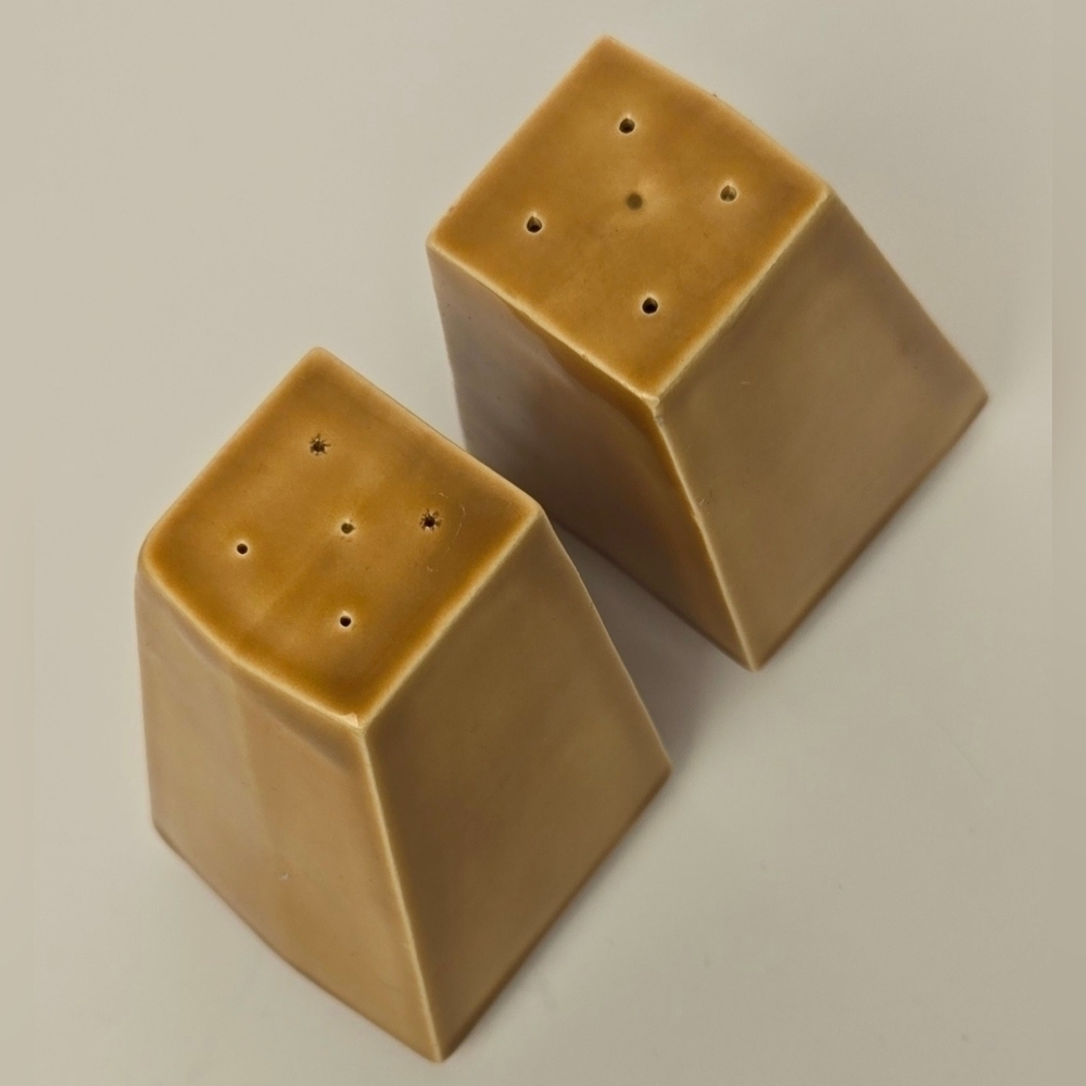 Vintage LeRoi MCM Salt & Pepper Shakers Geometric Tan Brown Ceramic - Picture 5 of 9